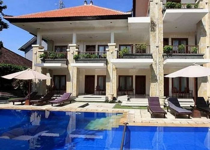 Hotel Puri Asih 3*